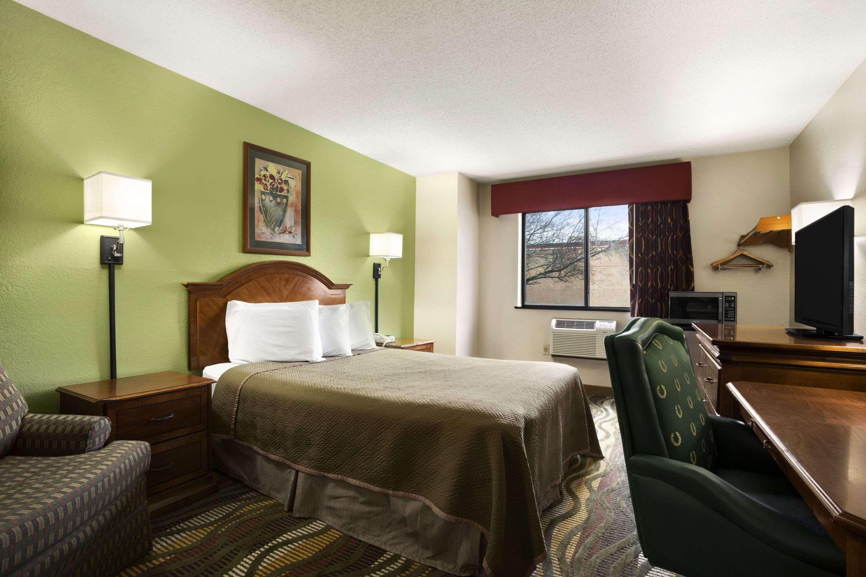 Travelodge By Wyndham Battle Creek Kültér fotó